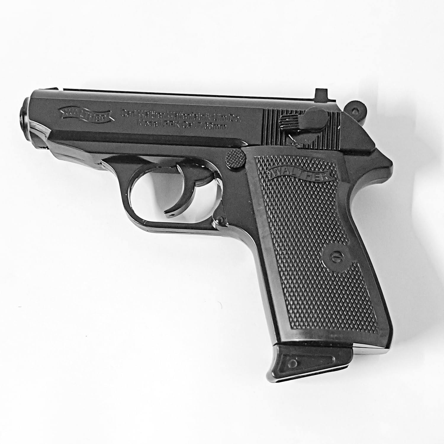 Gun Gas Lighter Pistol Lighter Heavy Weight Metal Body Gun Pistol Shaped With Barrel Pull Back System And Holster Pocket Lighter For Decorative Smoking Filled With Gas Featured