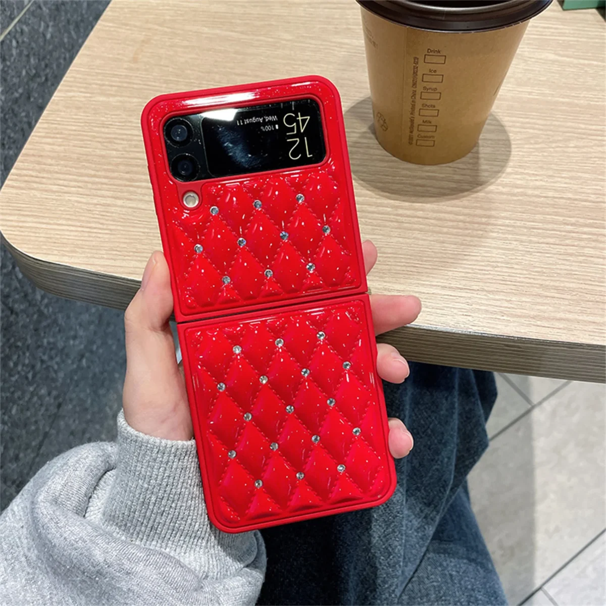 Korean Luxury Glitter Rhinestones Retro Diamond Rhombus Case For Samsung Galaxy Z Flip3 Flip4 Gallery 3