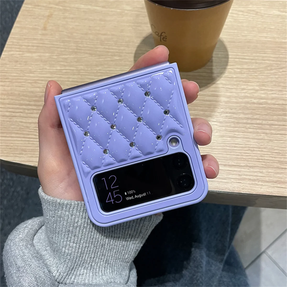 Korean Luxury Glitter Rhinestones Retro Diamond Rhombus Case For Samsung Galaxy Z Flip3 Flip4 Gallery 4
