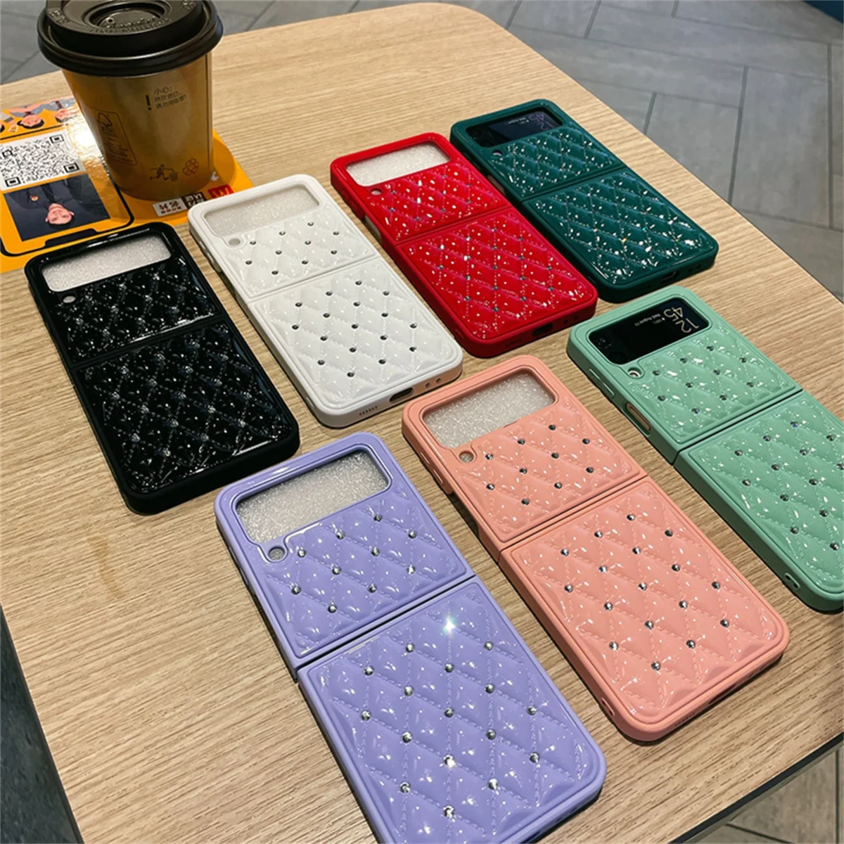Korean Luxury Glitter Rhinestones Retro Diamond Rhombus Case For Samsung Galaxy Z Flip3 Flip4 Gallery 5