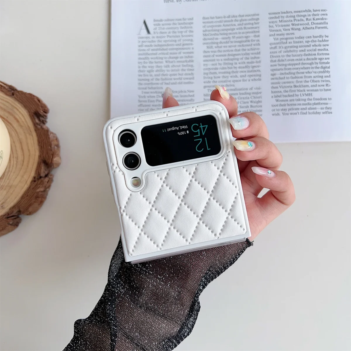 Korean Luxury Rhombus Diamond Phone Case For Samsung Galaxy Z Flip4 Flip3 Gallery 3