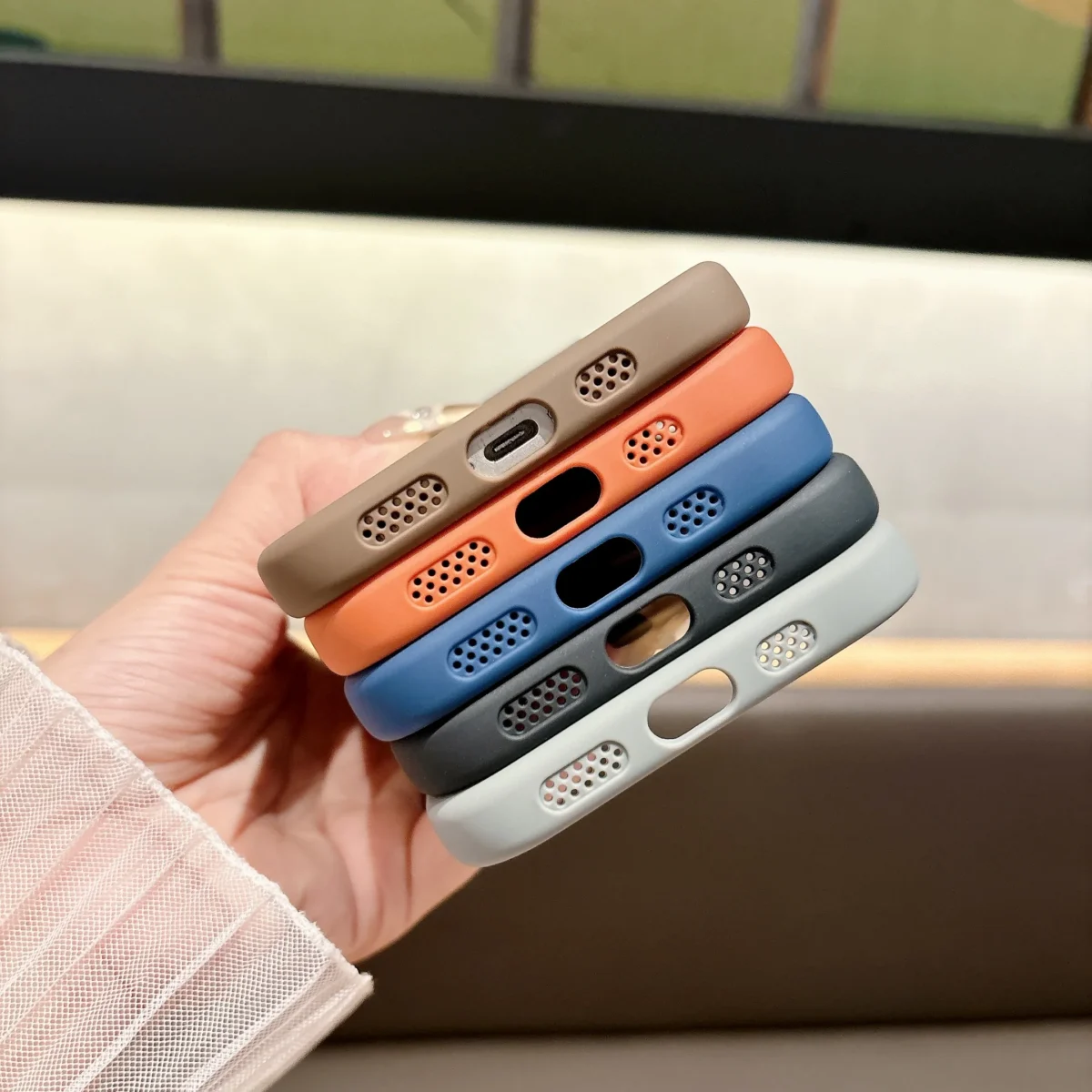 Like 17 Clear Magnetic Case For iPhone 17 Air 16 15 14 Pro Max Transparent Cover With Camera Lens Holes Cutout New Arrival - Image 5
